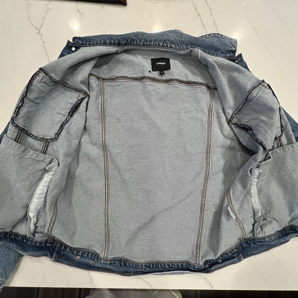 Classic Blue Denim Trucker Jean Jacket Womens M Grunge Basic Casual Express - Picture 11 of 16